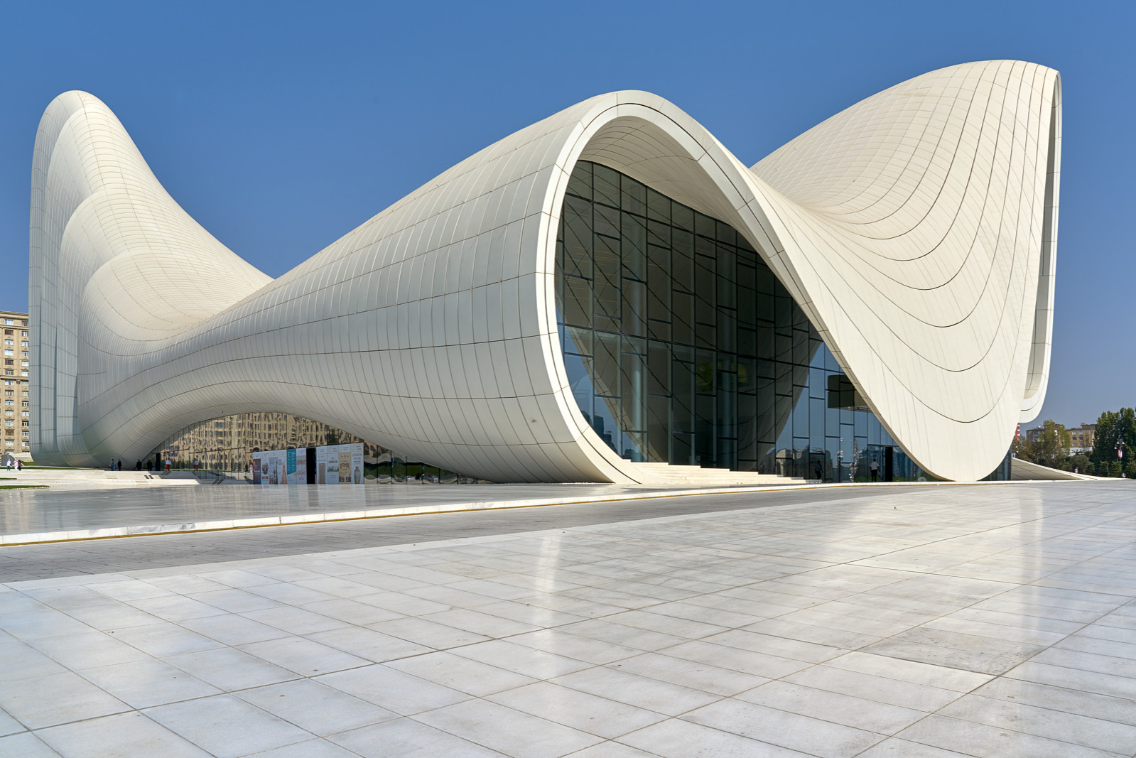 Heydan Aliev Cultural Center, Baku, Aserbaidschan, September 2018