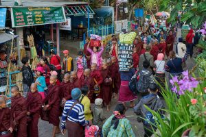 Kyaikhtiyo (Goldener Felsen), Süd-Myanmar, März 2019